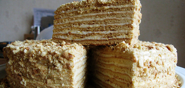 Мякий медовий торт рецепт класичний. Найсмачніший медовик: простий рецепт