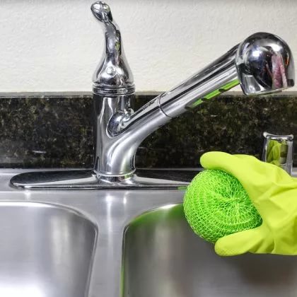 Як чистити унітаз, бездоганна чистота санфаянса. Ефективні методи очищення раковин з різних матеріалів як очистити сантехніку в домашніх умовах