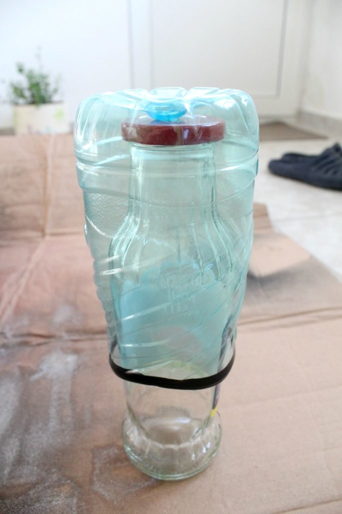 Зробити вазочку з пляшки. Як зробити вазу з пластикової пляшки